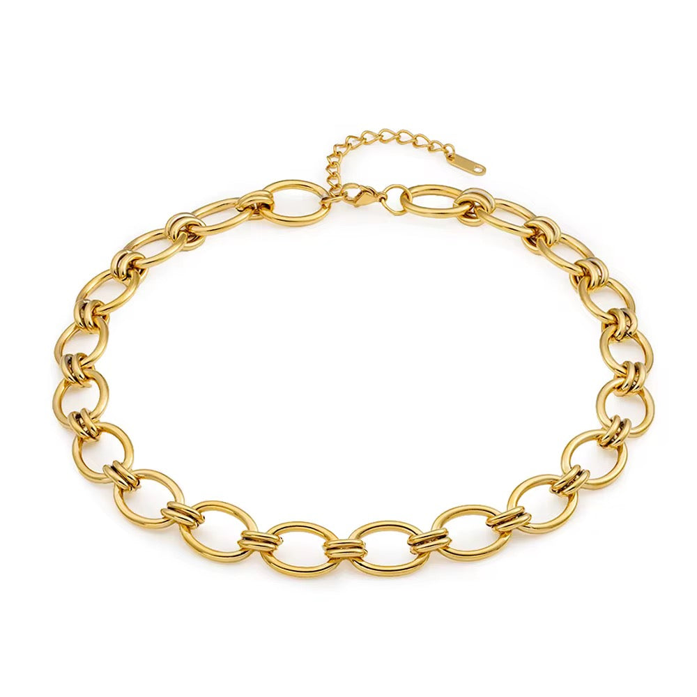 Aliny Link Necklace