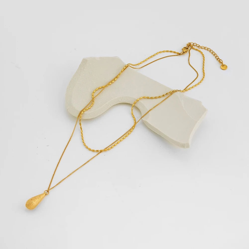 Golden Teardrop Necklace