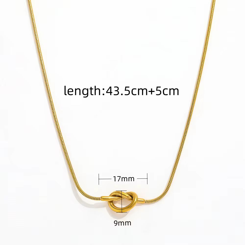 Knot Your Average Necklace