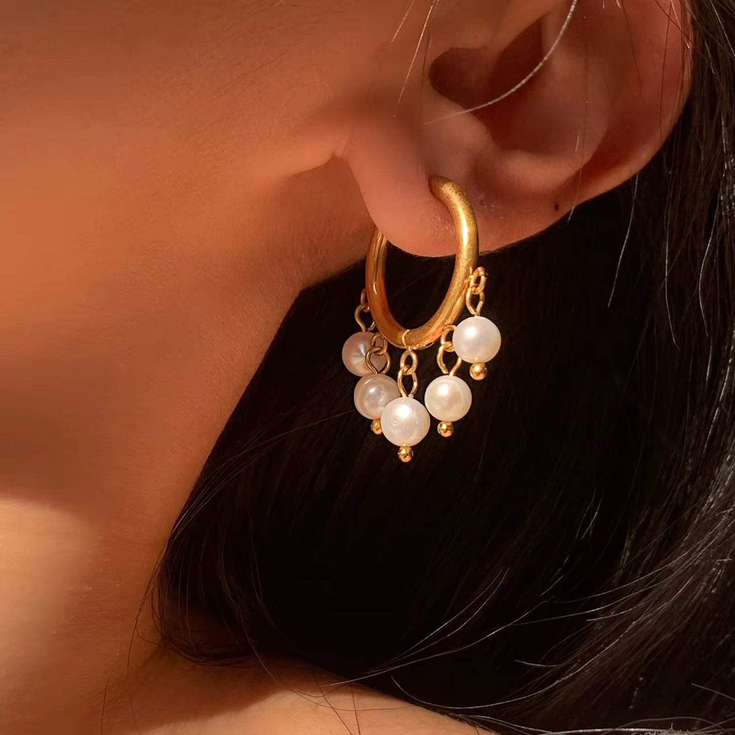 Paloma Pearl Hoops