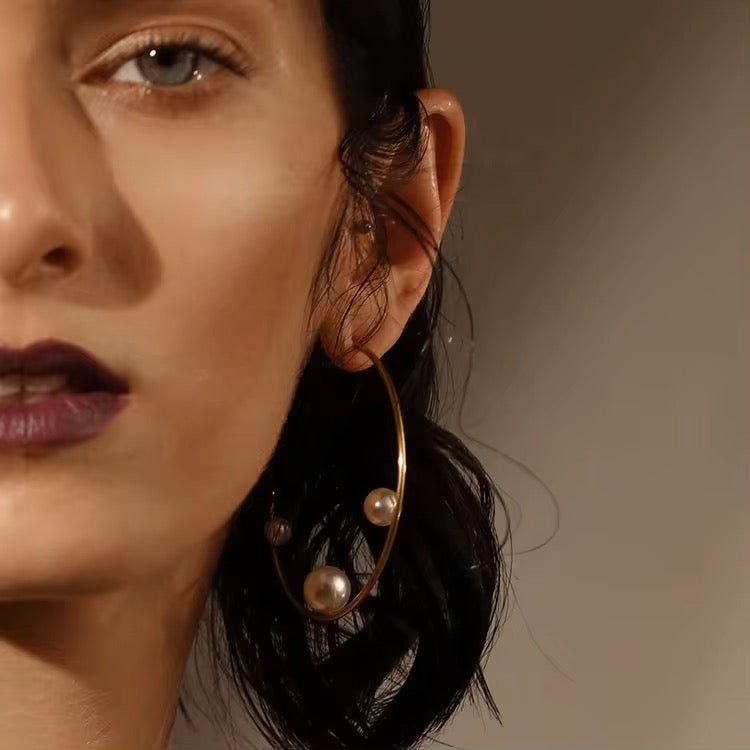Alanis Pearl Hoops
