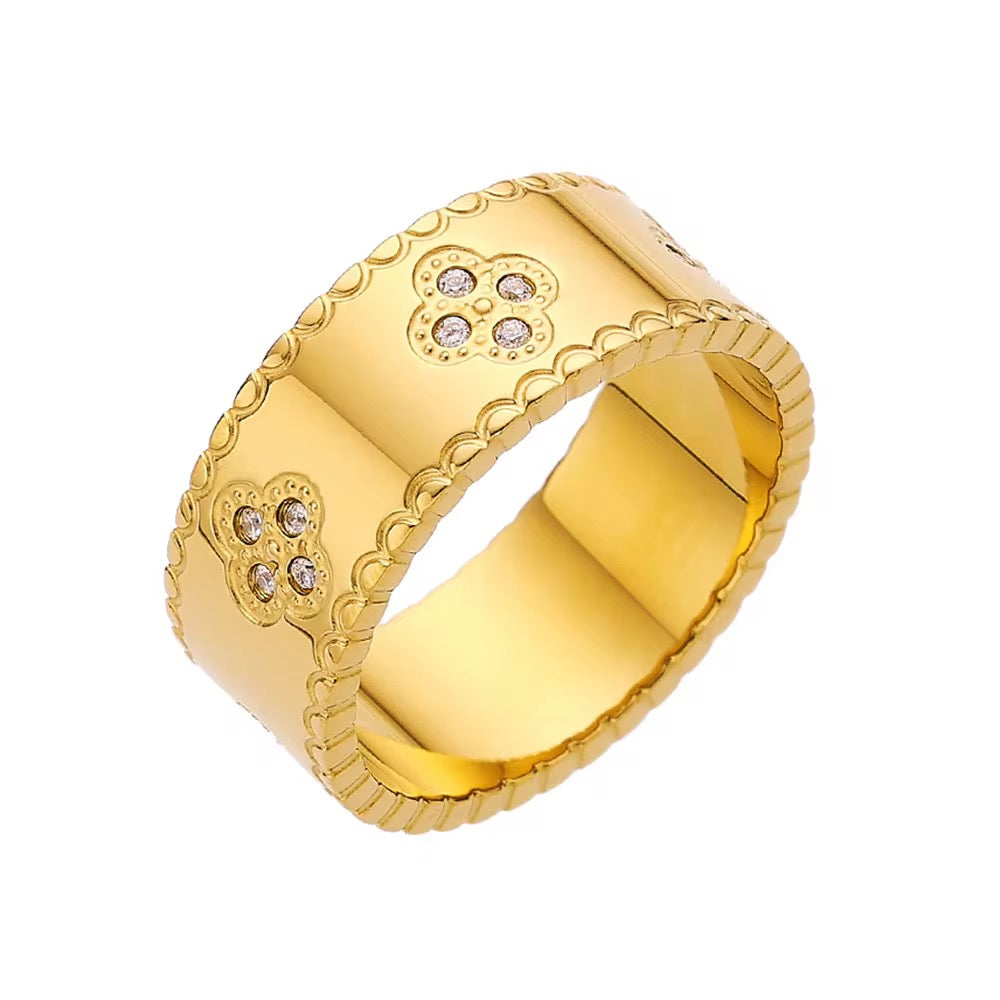 Adelina Clover Ring