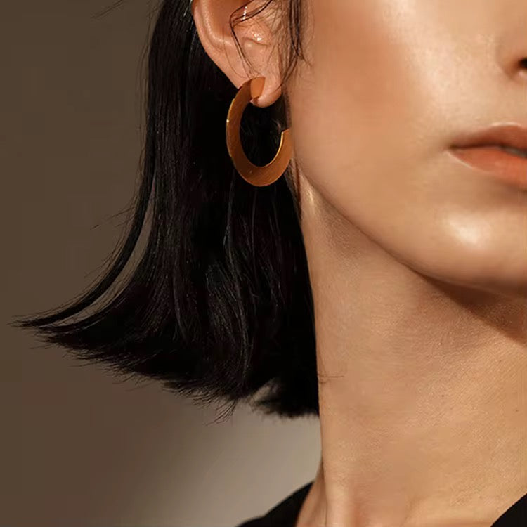 Cleo Flat Hoops