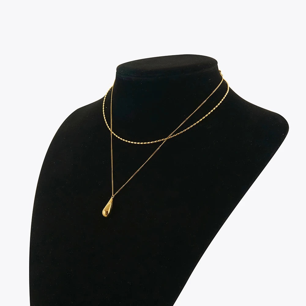 Golden Teardrop Necklace