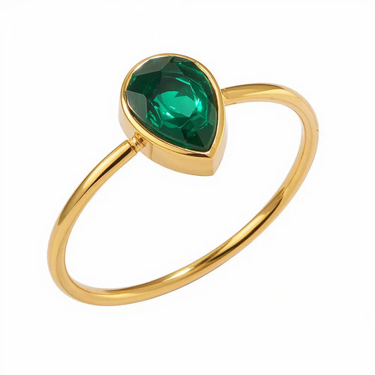 Esmeria Teardrop Ring