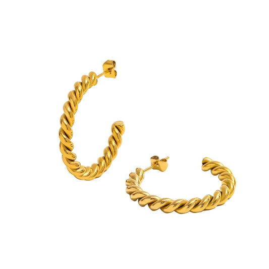 Tyra Hoops