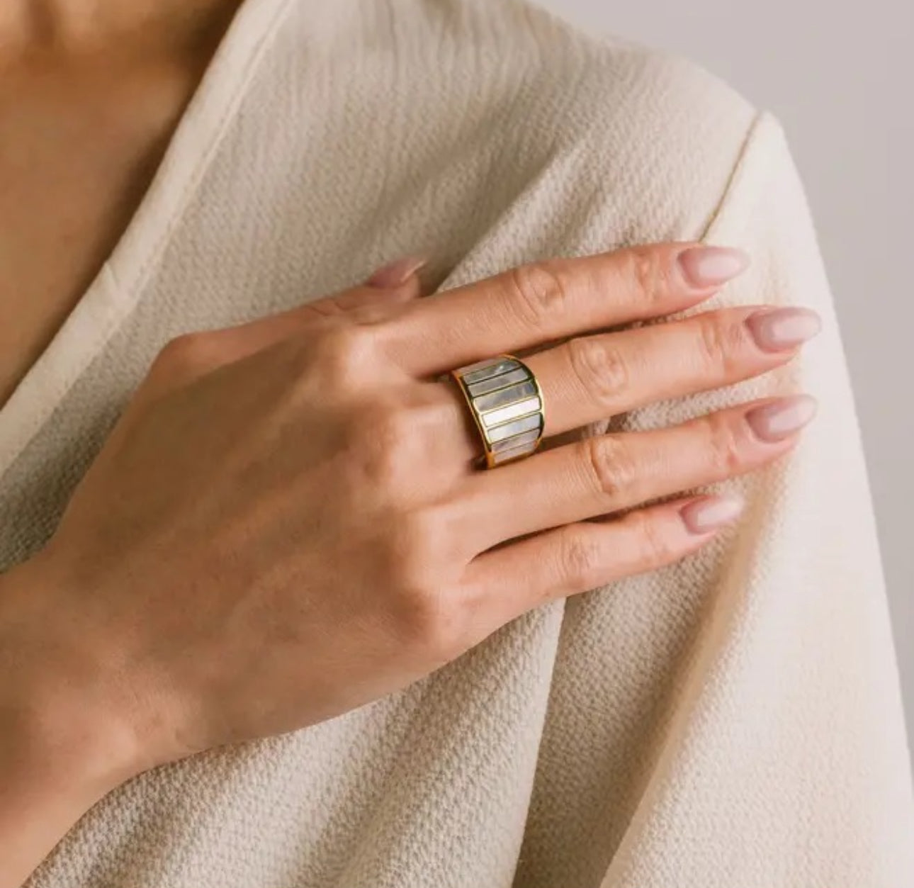 Valencia Mother of Pearl Ring