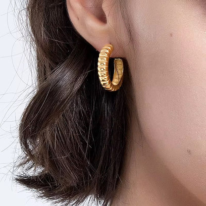 Valora Hoops