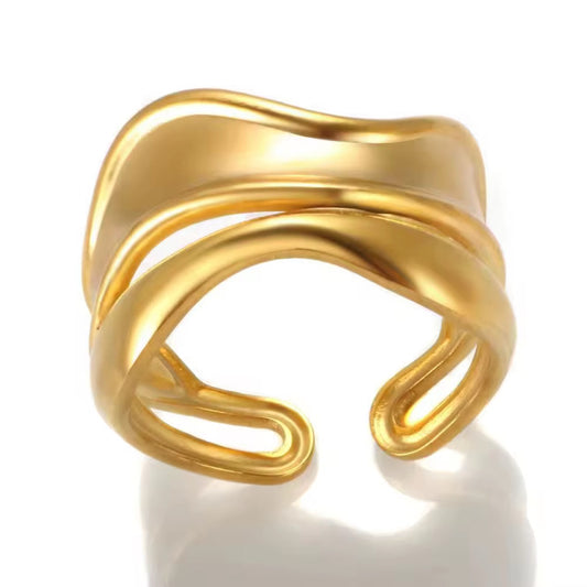 Aurelia Wave Ring