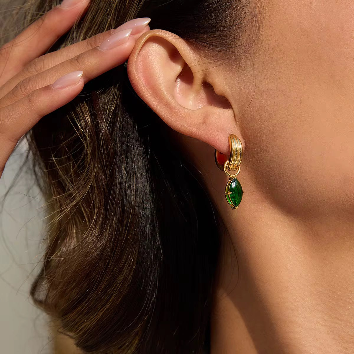 Emerald Allure Drops