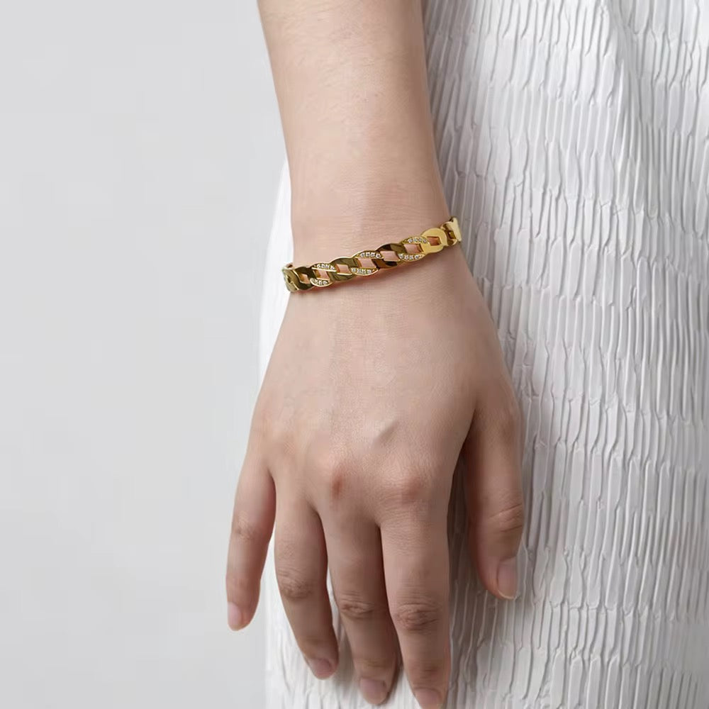 Verona Link Crystal Bangle