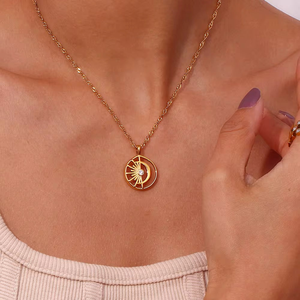 Aura Eye Necklace
