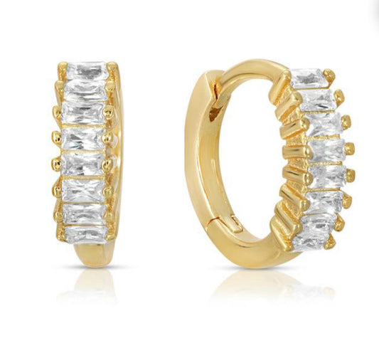 Mini Melania Huggie Hoops