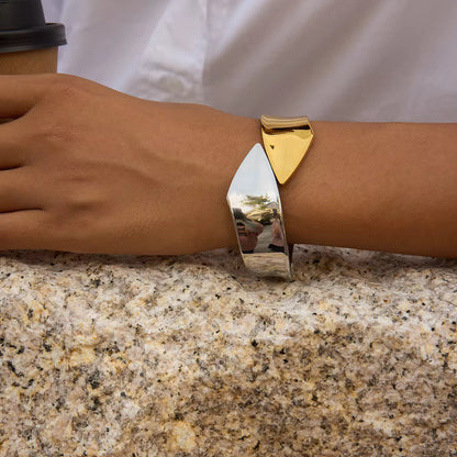Irina Bold Cuff