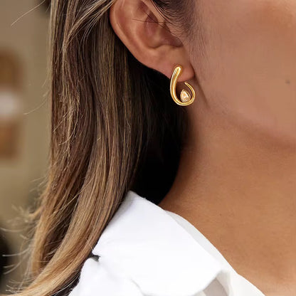 Viora Twist Earrings