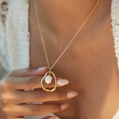 Salt & Pearl Necklace
