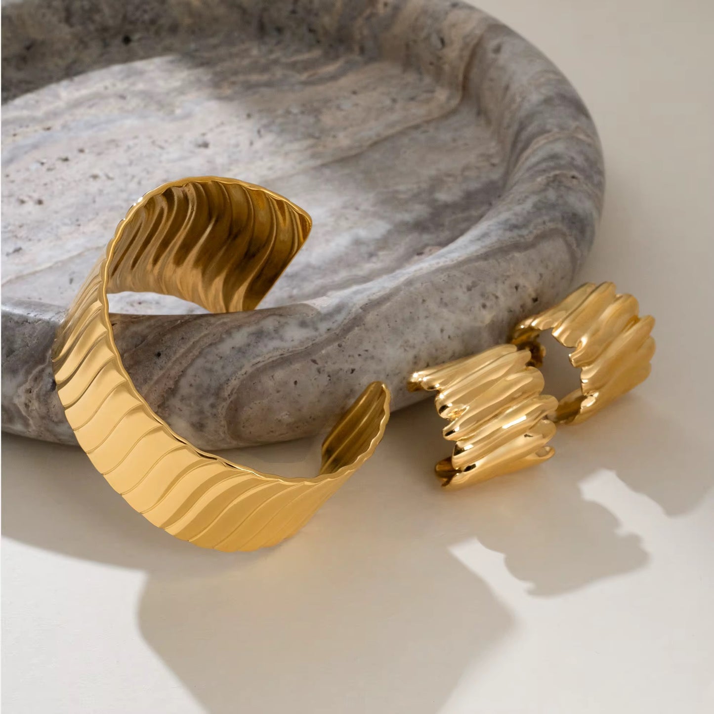 Oceana Swirl Hoops