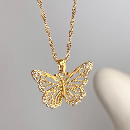 Mariposa Necklace